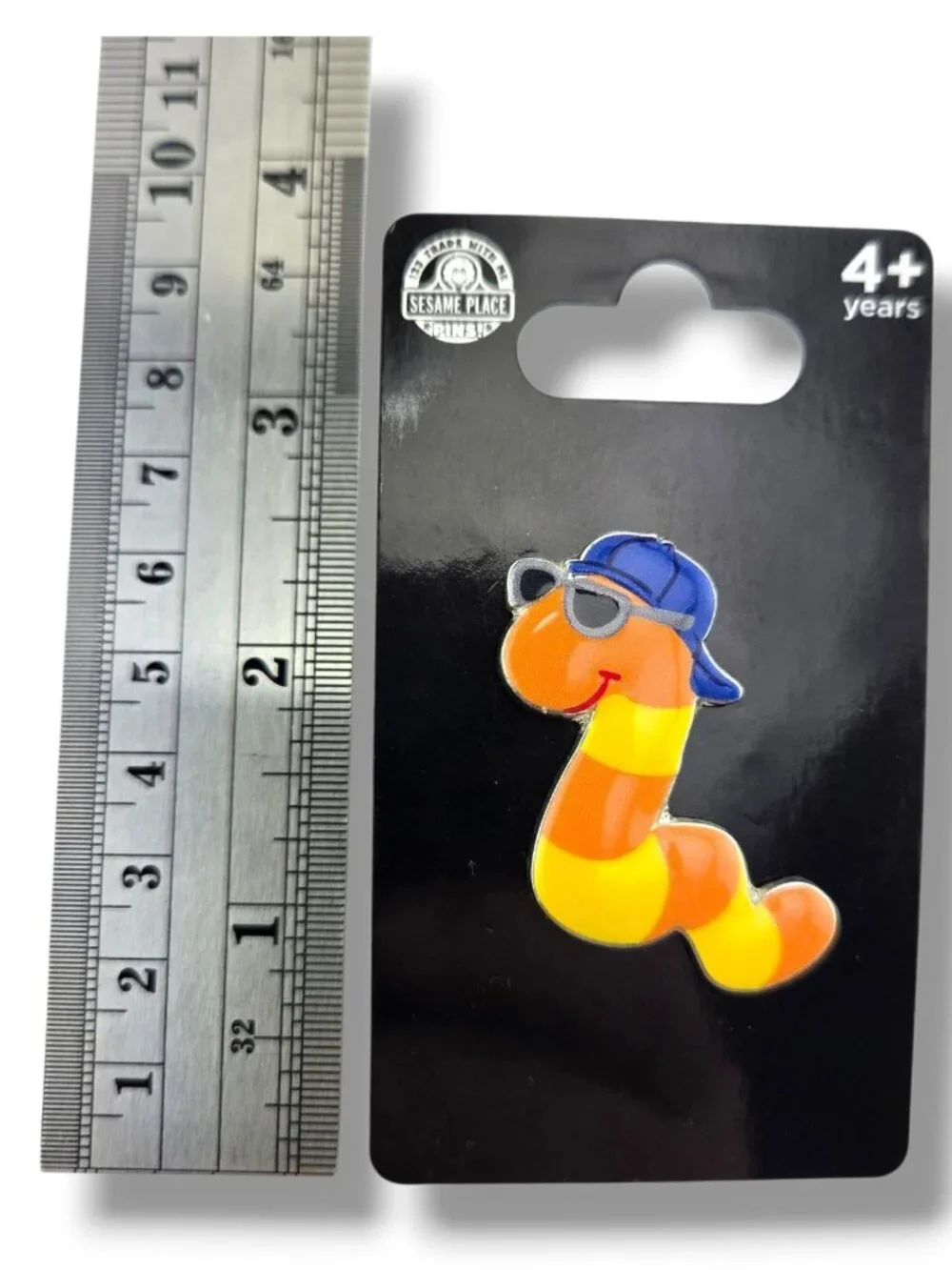 Rare SLIMEY the WORM Pin Sesame Place Exclusive Oscar the Grouch pal